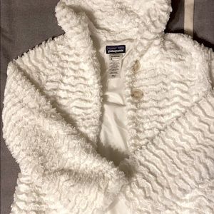 Patagonia white fur jacket girls 12